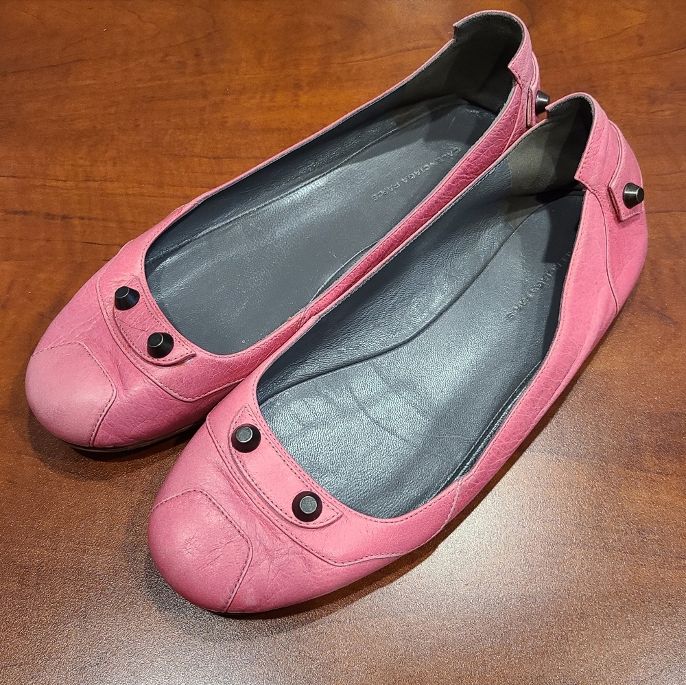Preowned Auth Balenciaga Flats Eu size 39.5